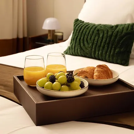 فندق Palais Bourbon 4*