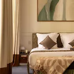 Otel Palais Bourbon 4*