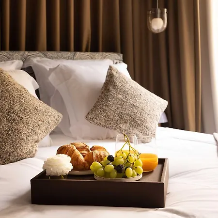 Palais Bourbon Hotel