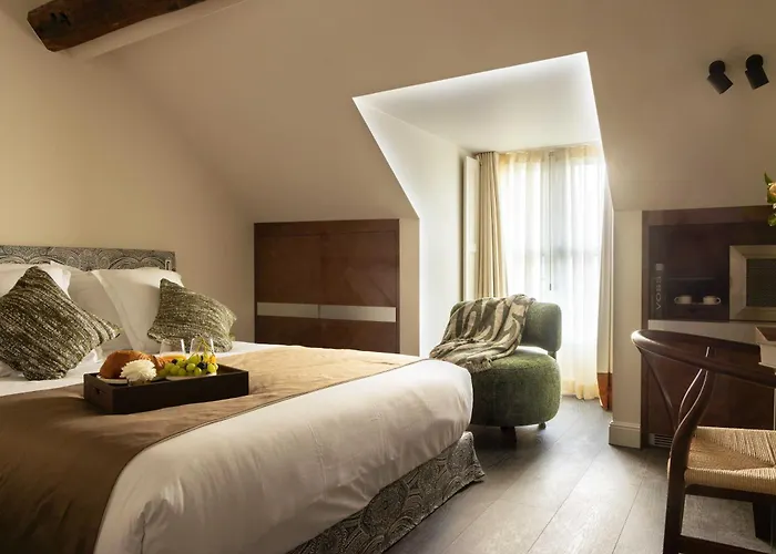 ホテル Palais Bourbon パリ