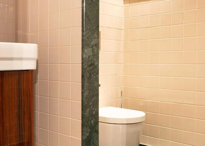 Hotel Palais Bourbon 4*