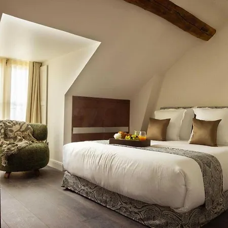 Palais Bourbon 4*